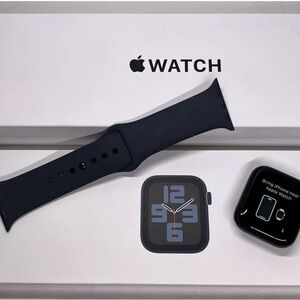 Apple Watch 2nd generation SE Midnight 40mm model A2726